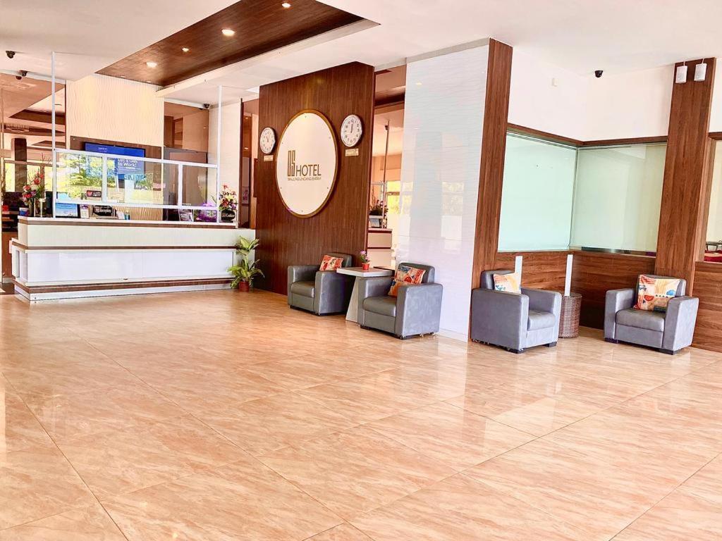 Os Hotel Tanjung Uncang Sagulung Buitenkant foto